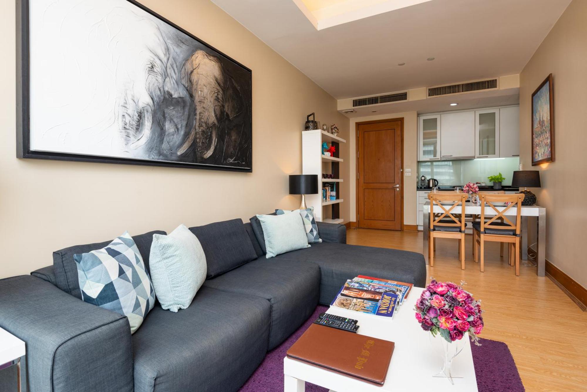Sky Villas Apartments Бангкок Номер фото