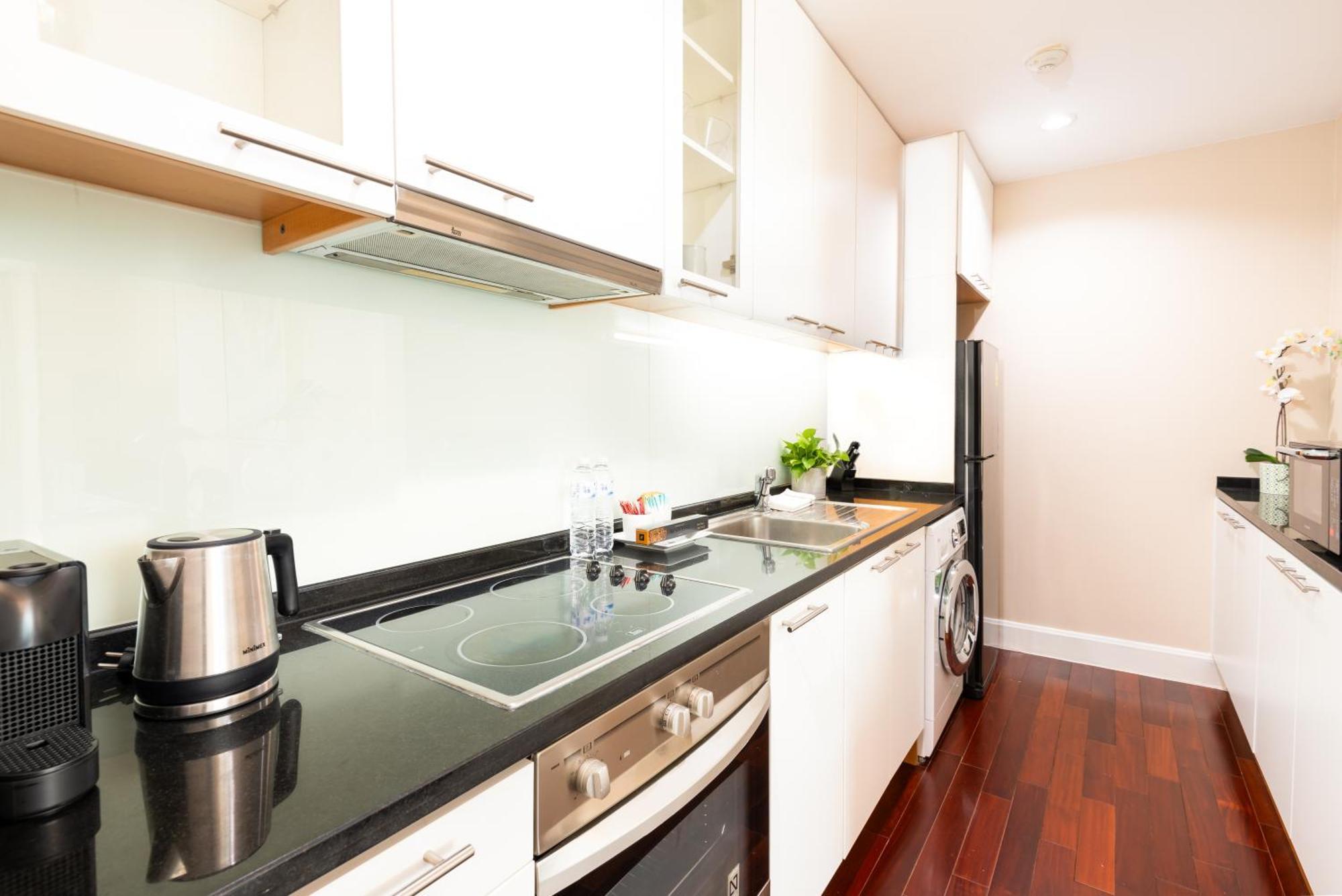 Sky Villas Apartments Бангкок Номер фото